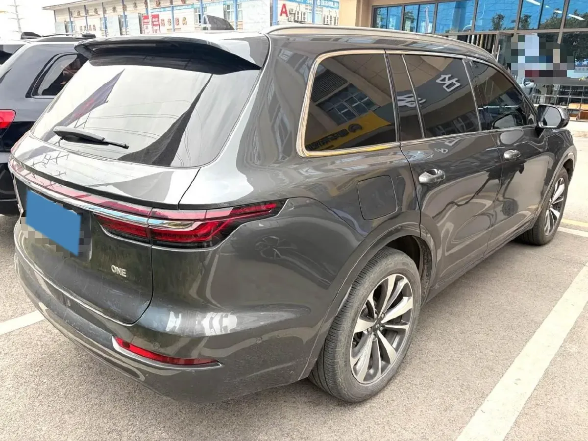 2021 Li ONE Range Extended 131HP REEV 40.5KWH,autocango,china used car exporter,china ev exporter,chinese used car exporter,chinese used ev exporter