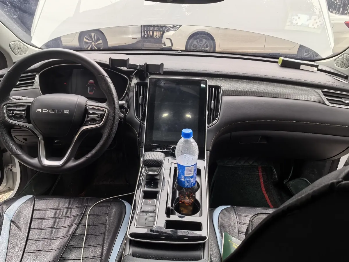 2022 Roewe RX5 eMAX 1.5T 169HP L4 AMT PHEV 16.6KWH,autocango,china used car exporter,china ev exporter,chinese used car exporter,chinese used ev exporter