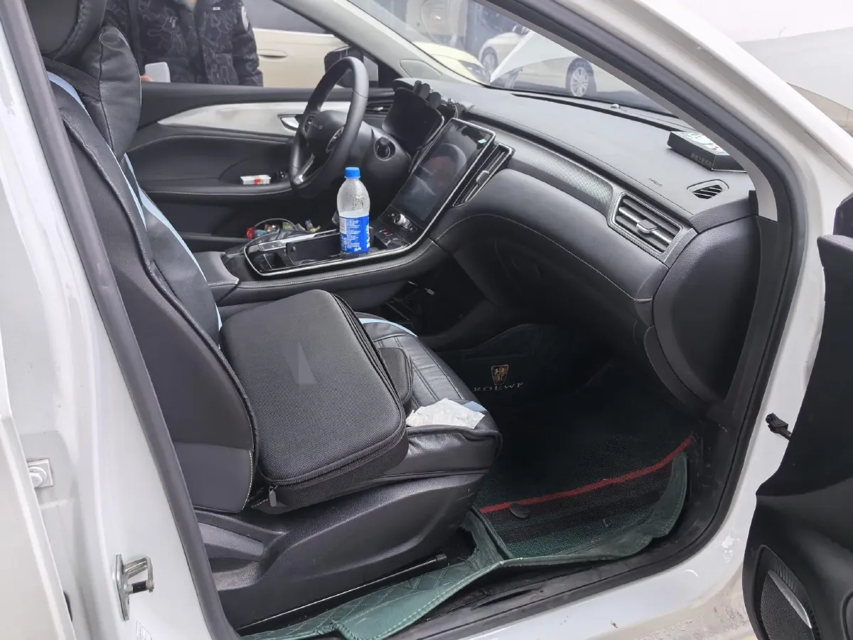 2022 Roewe RX5 eMAX 1.5T 169HP L4 AMT PHEV 16.6KWH,autocango,china used car exporter,china ev exporter,chinese used car exporter,chinese used ev exporter