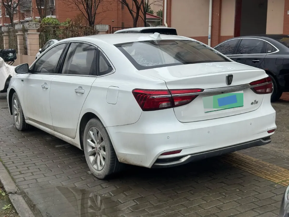 2017 Roewe i6 1.0T 125HP L3 2AT PHEV,autocango,china used car exporter,china ev exporter,chinese used car exporter,chinese used ev exporter