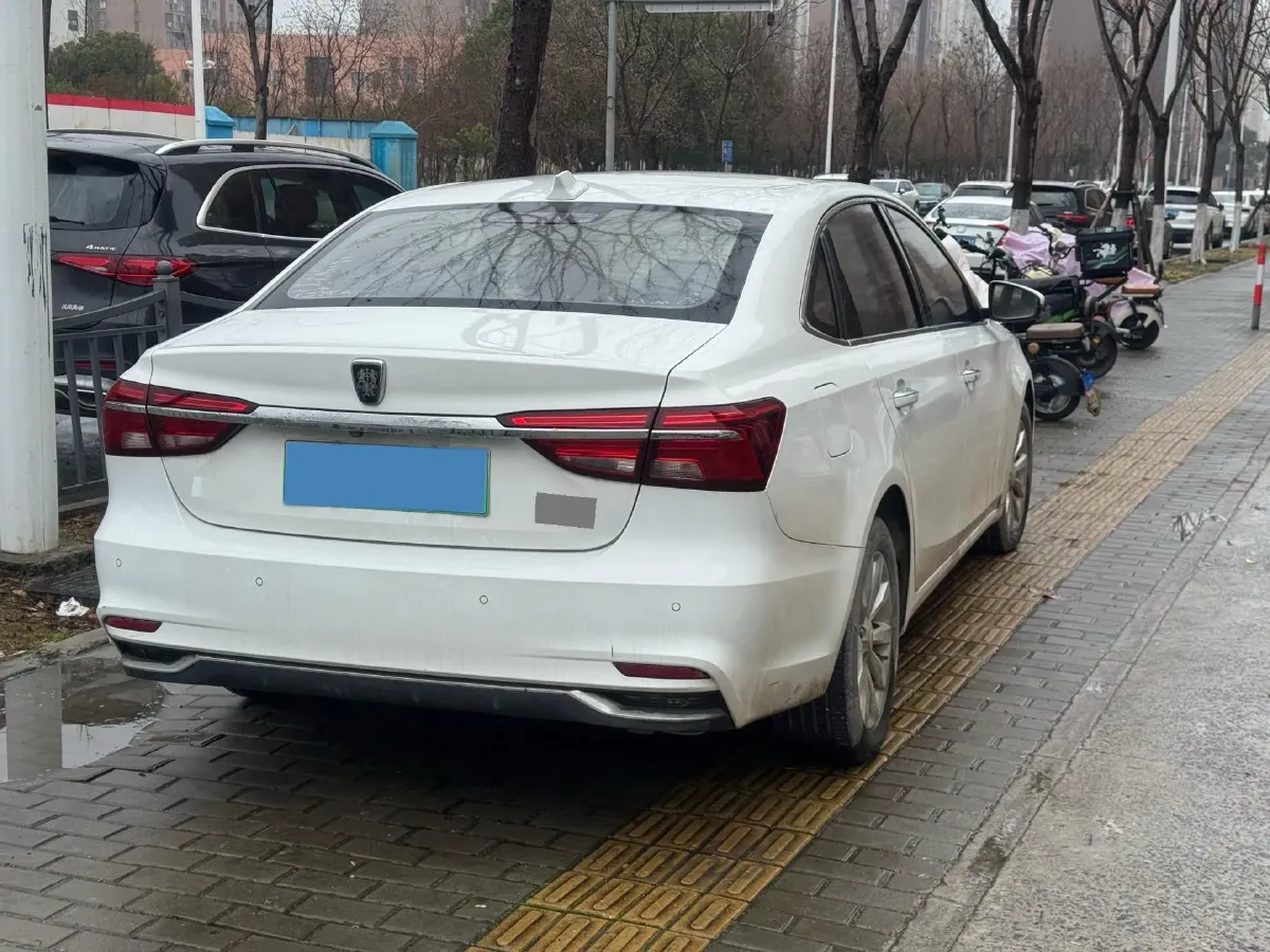 2017 Roewe i6 1.0T 125HP L3 2AT PHEV,autocango,china used car exporter,china ev exporter,chinese used car exporter,chinese used ev exporter