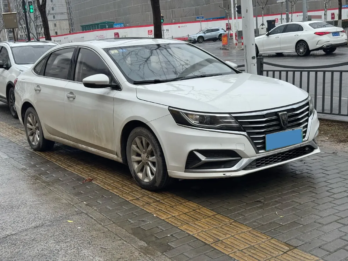 2017 Roewe i6 1.0T 125HP L3 2AT PHEV,autocango,china used car exporter,china ev exporter,chinese used car exporter,chinese used ev exporter