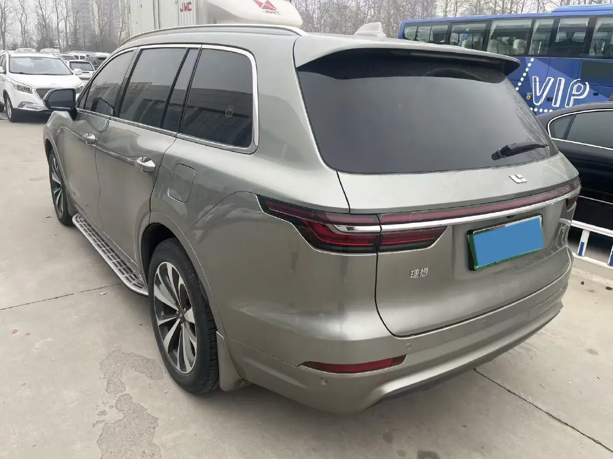 2020 Li ONE Range Extended 131HP REEV 40.5KWH,autocango,china used car exporter,china ev exporter,chinese used car exporter,chinese used ev exporter