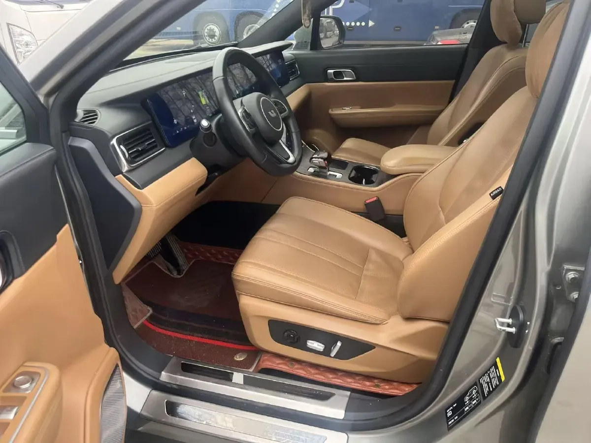 2020 Li ONE Range Extended 131HP REEV 40.5KWH,autocango,china used car exporter,china ev exporter,chinese used car exporter,chinese used ev exporter