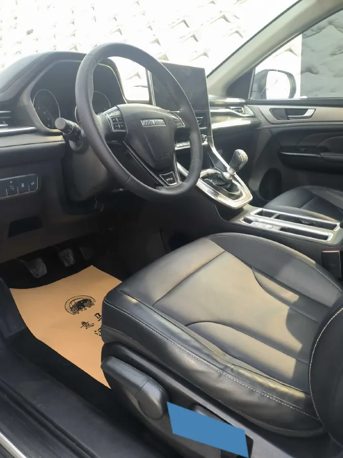 2021 Haval M6 1.5T 150HP L4 6MT,autocango,china used car exporter,china ev exporter,chinese used car exporter,chinese used ev exporter