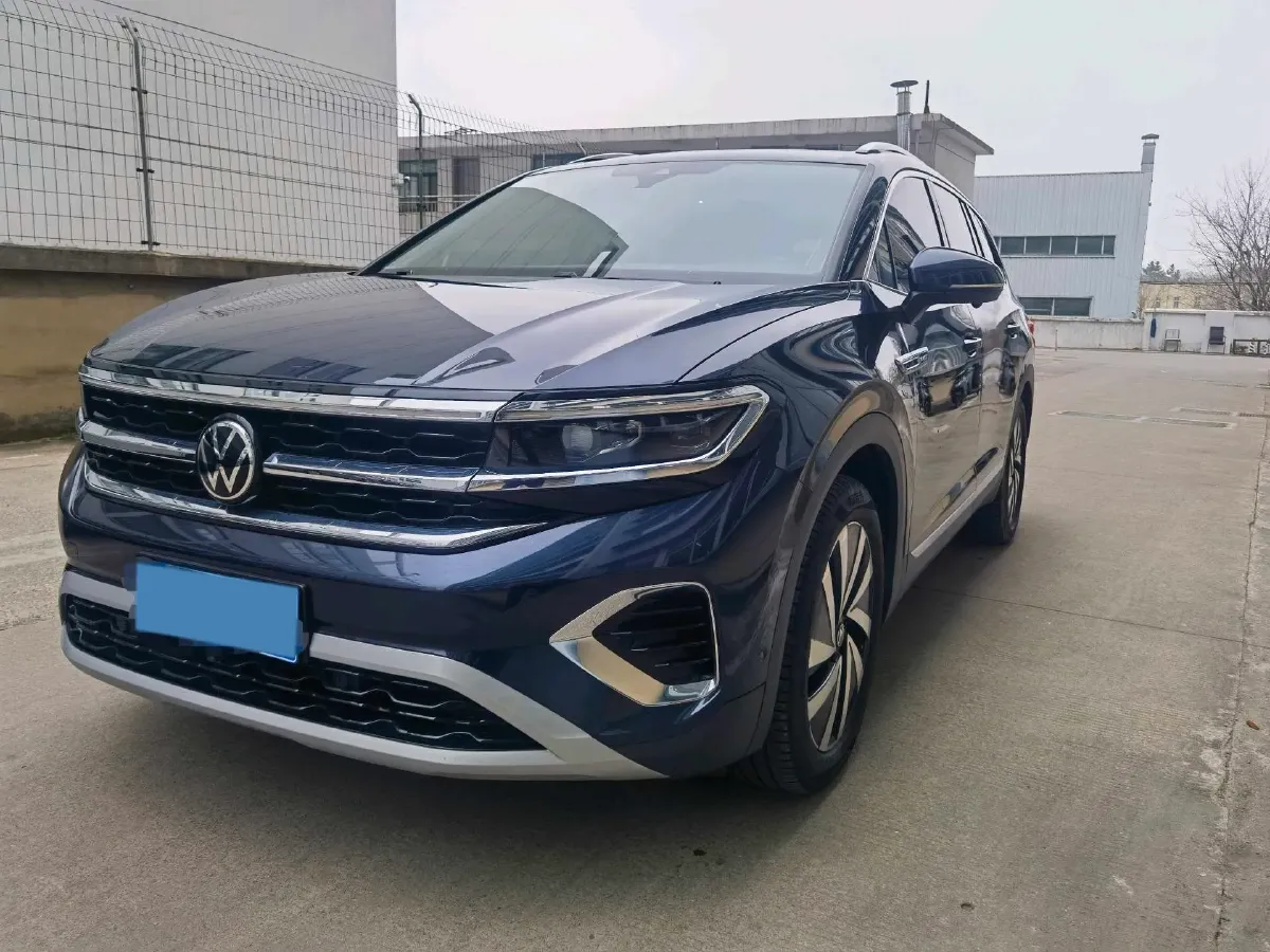 2021 Volkswagen Talagon 2.0T 220HP L4 7DCT,autocango,china used car exporter,china ev exporter,chinese used car exporter,chinese used ev exporter