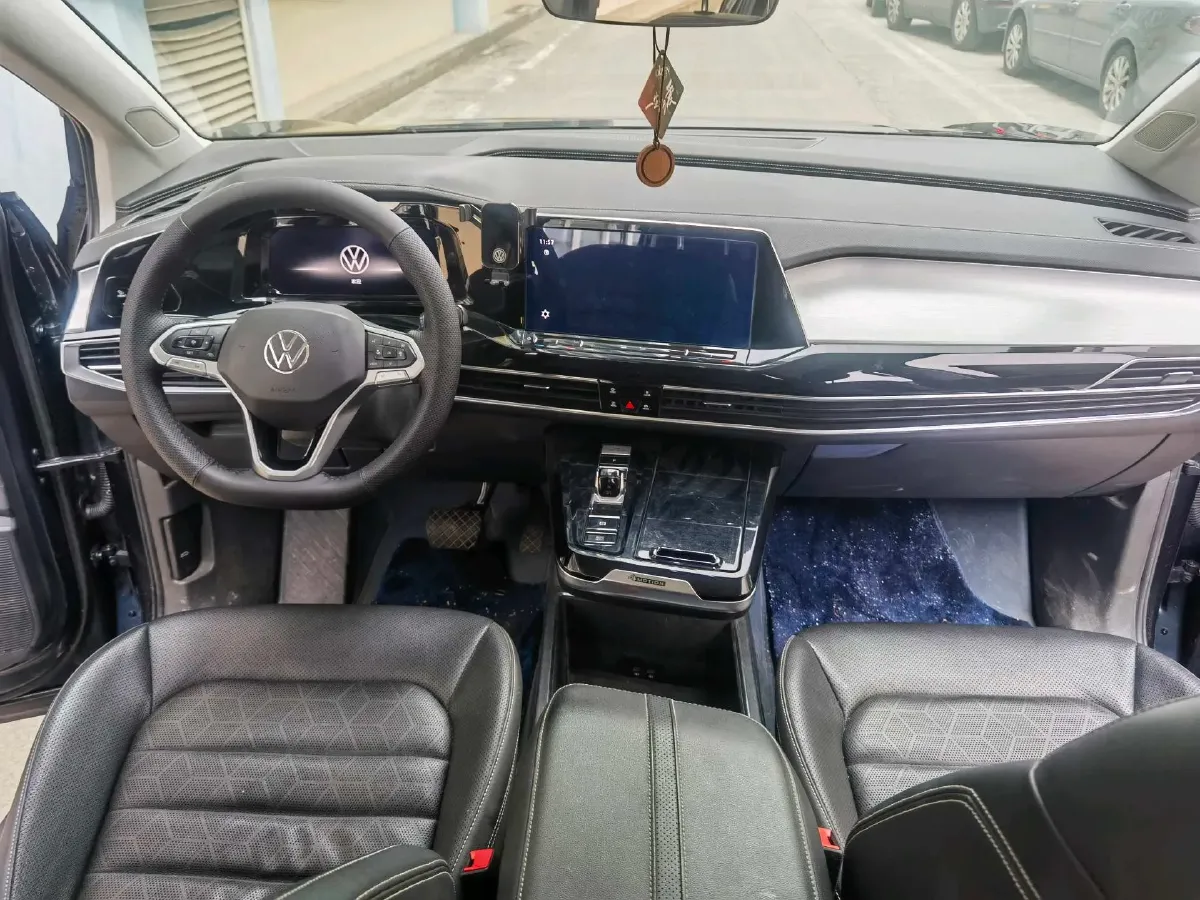 2021 Volkswagen Talagon 2.0T 220HP L4 7DCT,autocango,china used car exporter,china ev exporter,chinese used car exporter,chinese used ev exporter