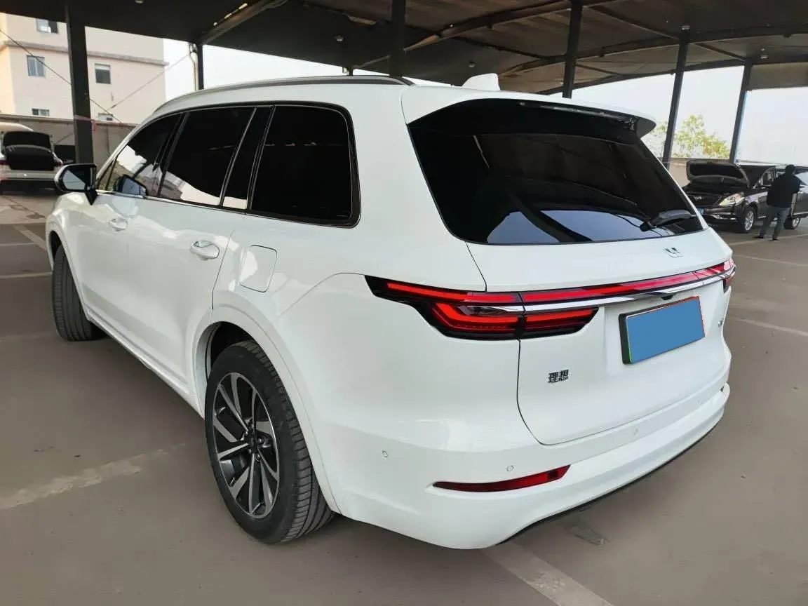 2020 Li ONE Range Extended 131HP REEV 40.5KWH,autocango,china used car exporter,china ev exporter,chinese used car exporter,chinese used ev exporter