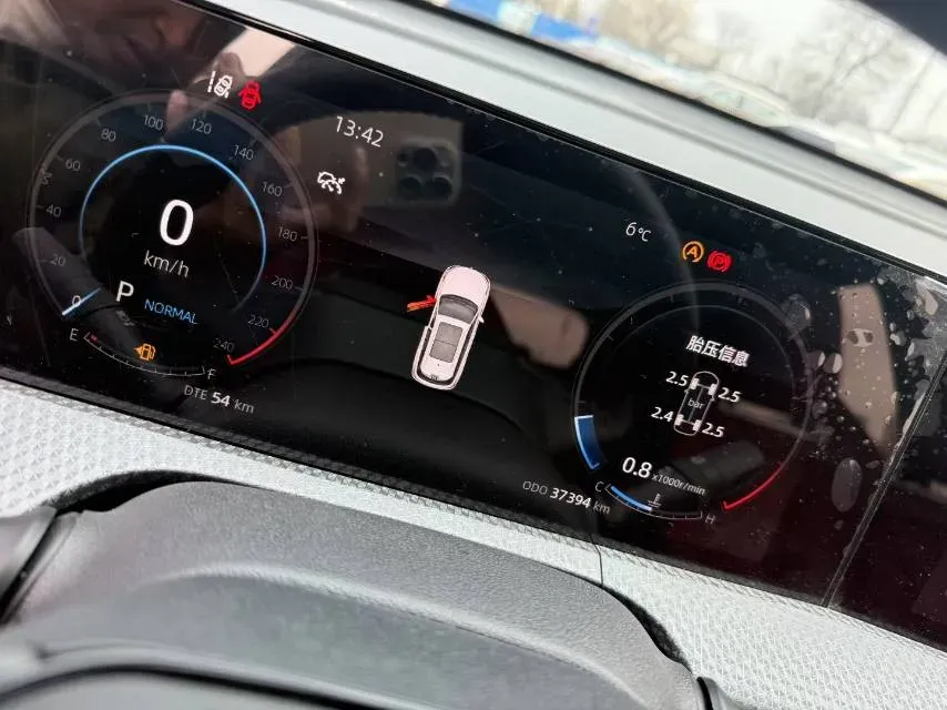 2022 ChangAn CS75 Plus 1.5T 188HP L4 8AT,autocango,china used car exporter,china ev exporter,chinese used car exporter,chinese used ev exporter