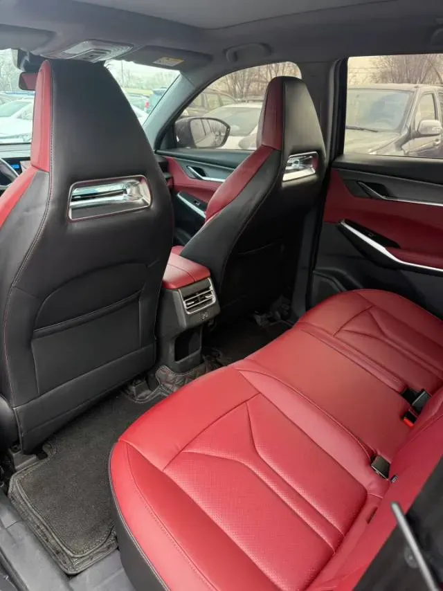 2022 ChangAn CS75 Plus 1.5T 188HP L4 8AT,autocango,china used car exporter,china ev exporter,chinese used car exporter,chinese used ev exporter