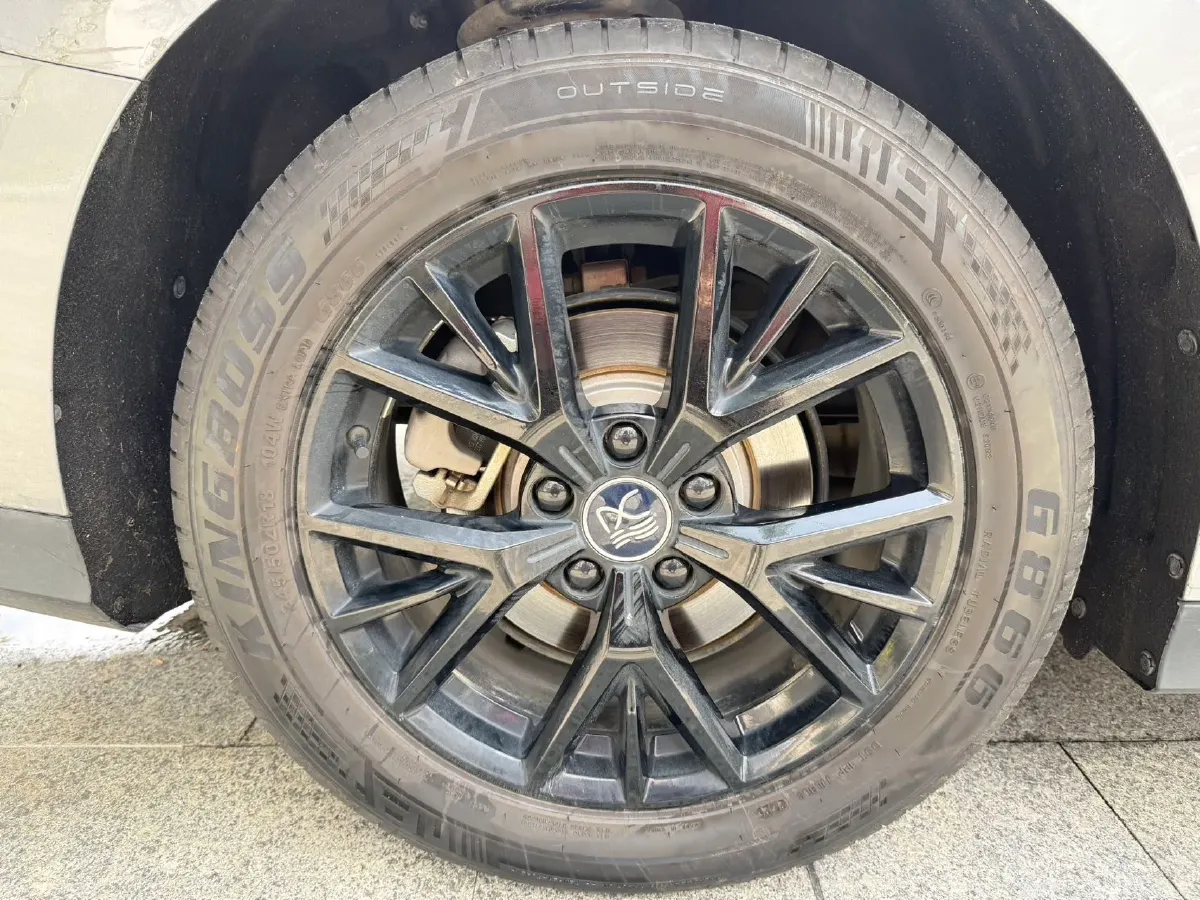 2023 BYD Han 1.5T 139HP L4 E-CVT PHEV 18.316KWH,autocango,china used car exporter,china ev exporter,chinese used car exporter,chinese used ev exporter