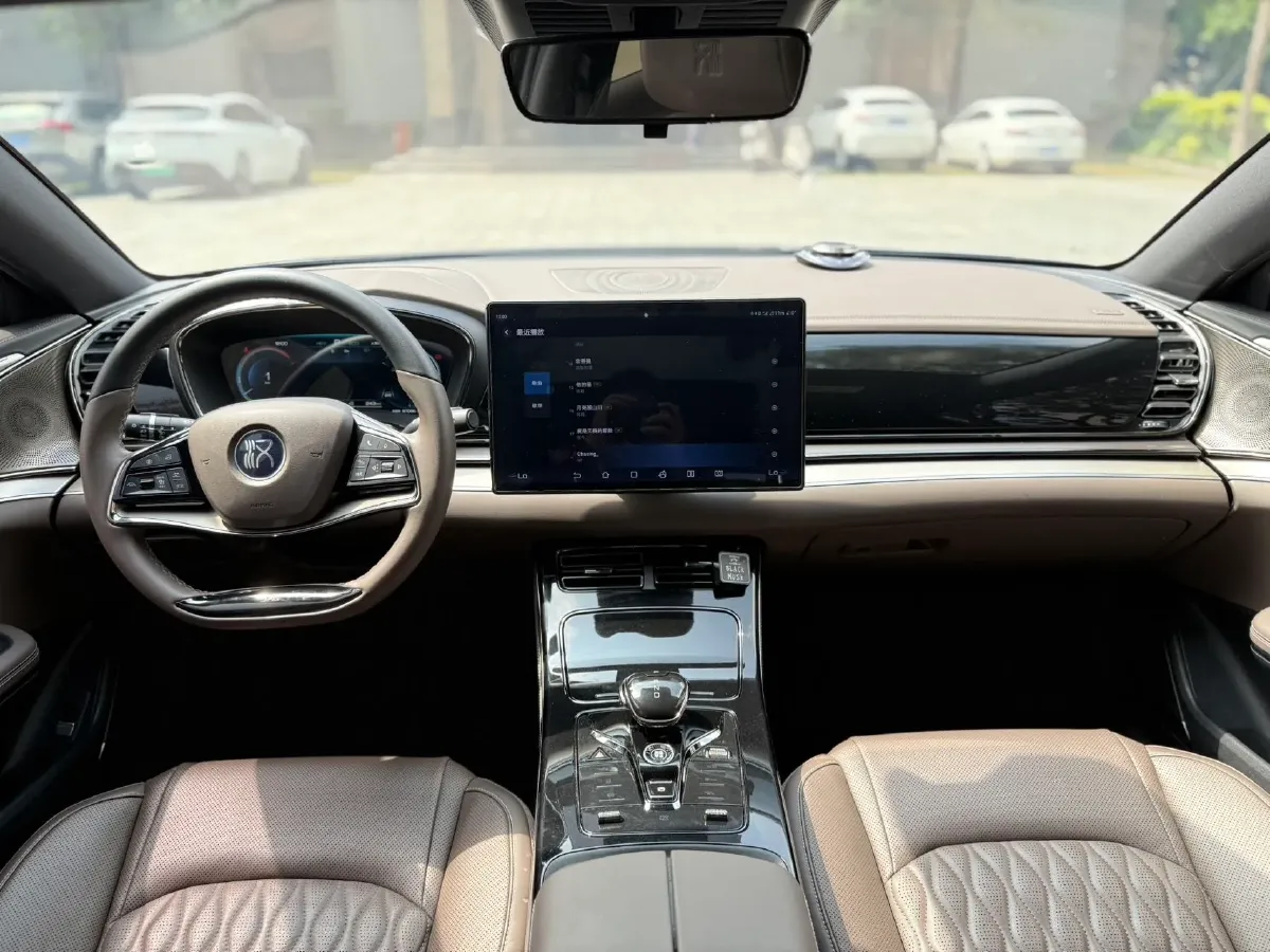 2023 BYD Han 1.5T 139HP L4 E-CVT PHEV 18.316KWH,autocango,china used car exporter,china ev exporter,chinese used car exporter,chinese used ev exporter