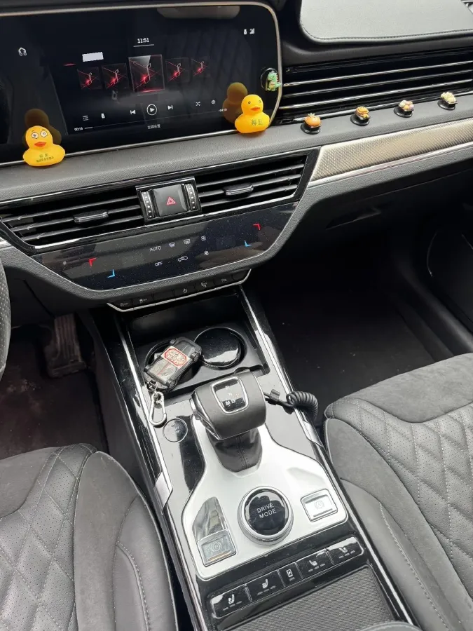 2019 HongQi HS5 2.0T 224HP L4 6AT,autocango,china used car exporter,china ev exporter,chinese used car exporter,chinese used ev exporter