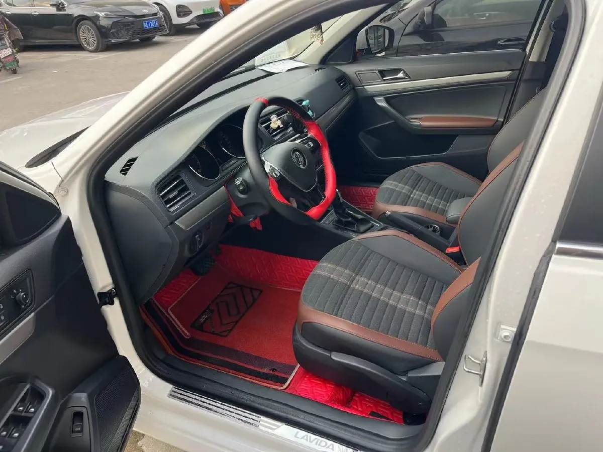 2019 Citroen C4L 1.2T 136HP L3 6AT,autocango,china used car exporter,china ev exporter,chinese used car exporter,chinese used ev exporter