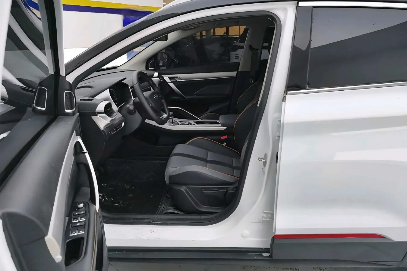 2023 Geely Coolray 1.5T 181HP L4 7DCT,autocango,china used car exporter,china ev exporter,chinese used car exporter,chinese used ev exporter