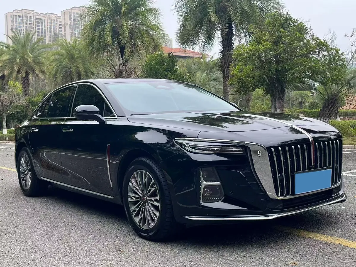 2023 HongQi H5 2.0T 224HP L4 8AT,autocango,china used car exporter,china ev exporter,chinese used car exporter,chinese used ev exporter