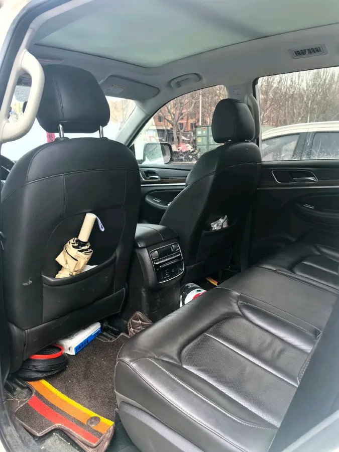 2019 Roewe RX8 2.0T 222HP L4 6AT,autocango,china used car exporter,china ev exporter,chinese used car exporter,chinese used ev exporter