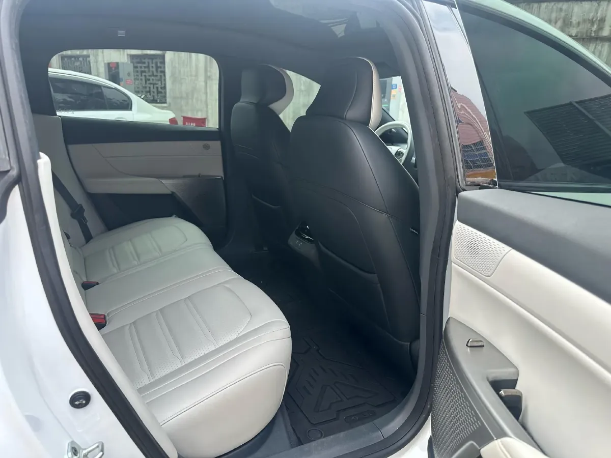 2024 DongFeng eπ eπ007 BEV 56.83KWH,autocango,china used car exporter,china ev exporter,chinese used car exporter,chinese used ev exporter