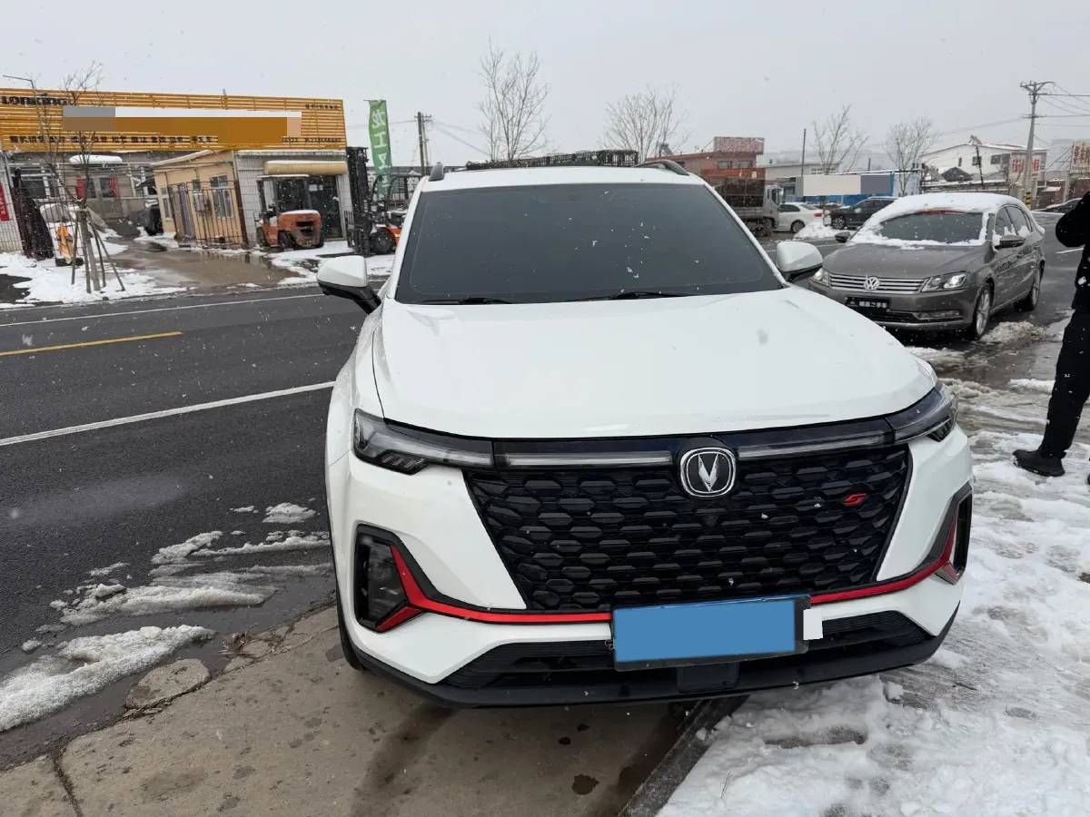 2021 ChangAn CS35 Plus 1.4T 160HP L4 7DCT,autocango,china used car exporter,china ev exporter,chinese used car exporter,chinese used ev exporter