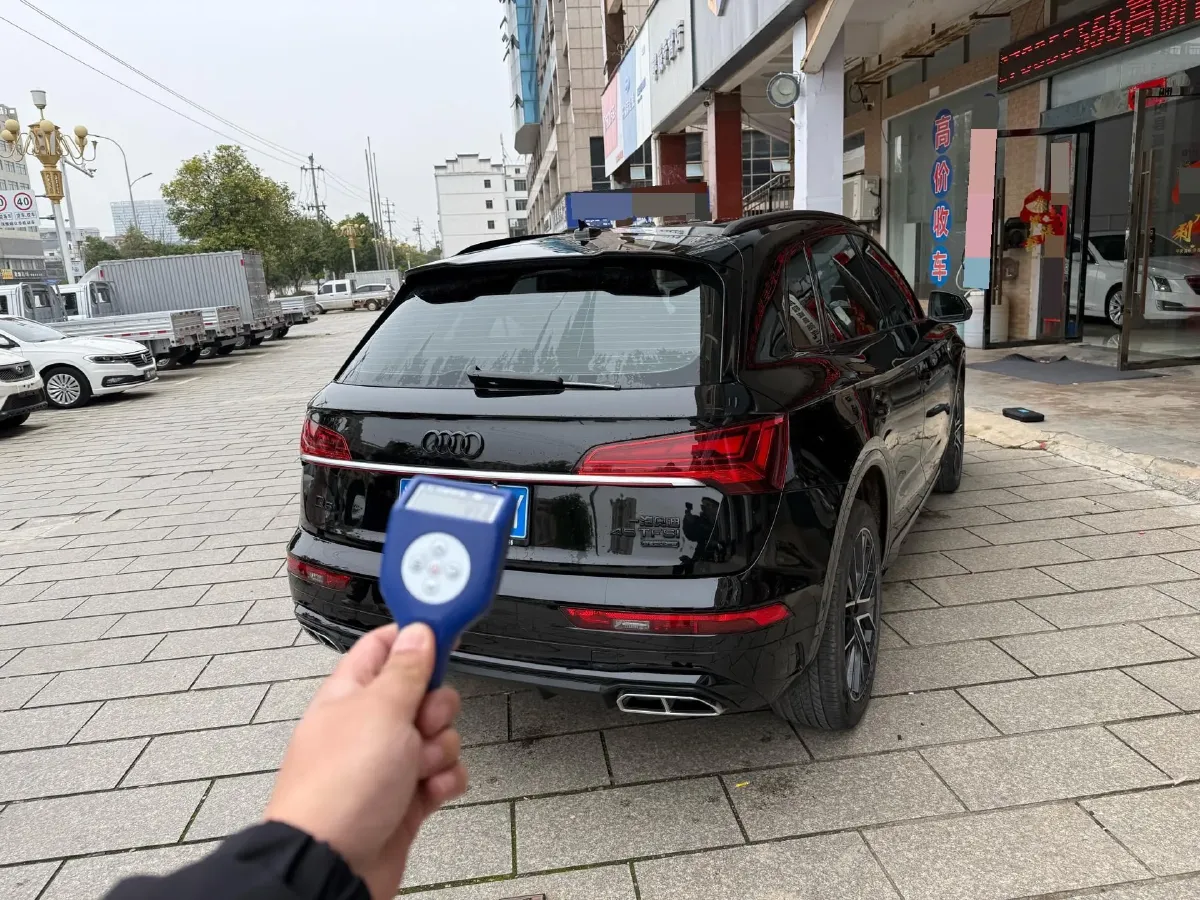2025 Audi Q5L 2.0T 245HP L4 7DCT,autocango,china used car exporter,china ev exporter,chinese used car exporter,chinese used ev exporter