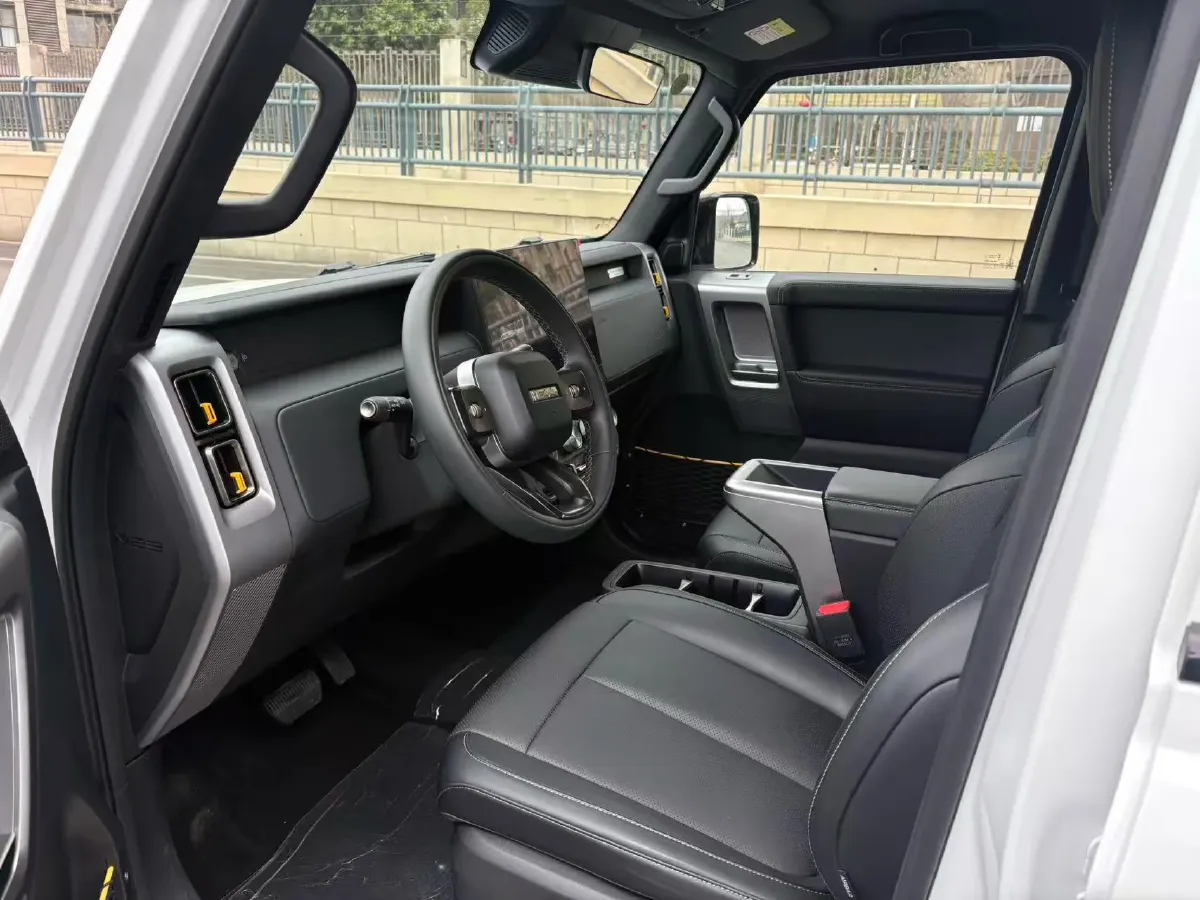 2025 iCAR iCAR Super V23 BEV 59.93KWH,autocango,china used car exporter,china ev exporter,chinese used car exporter,chinese used ev exporter