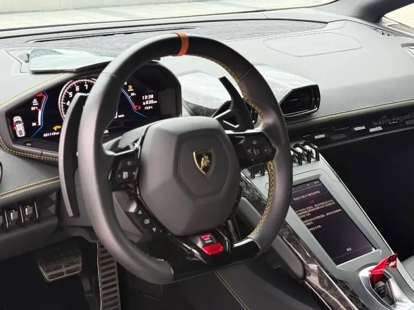 2020 Lamborghini Huracán 5.2L 611HP V10 7DCT,autocango,china used car exporter,china ev exporter,chinese used car exporter,chinese used ev exporter