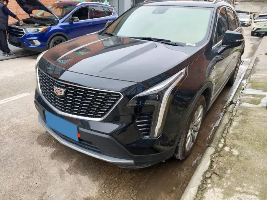 2022 Cadillac XT4 2.0T 237HP L4 9AT,autocango,china used car exporter,china ev exporter,chinese used car exporter,chinese used ev exporter
