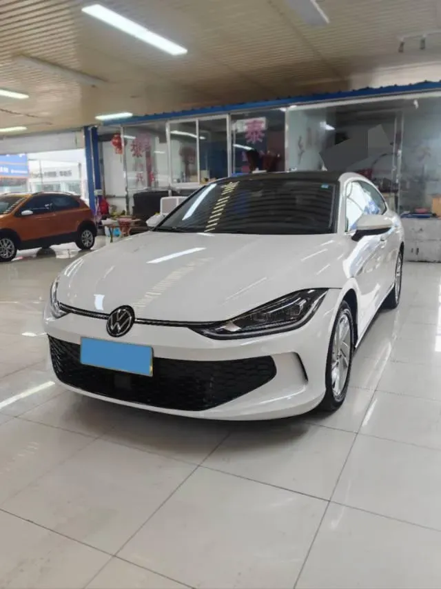 2023 Volkswagen Lamando 1.4T 150HP L4 7DCT,autocango,china used car exporter,china ev exporter,chinese used car exporter,chinese used ev exporter