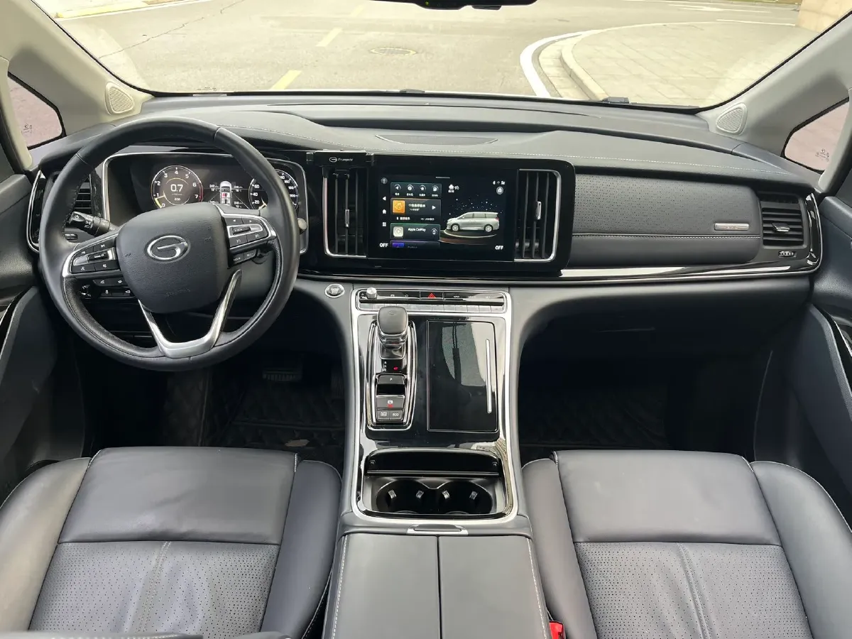 2021 GAC Trumpchi M8 2.0T 252HP L4 8AT,autocango,china used car exporter,china ev exporter,chinese used car exporter,chinese used ev exporter