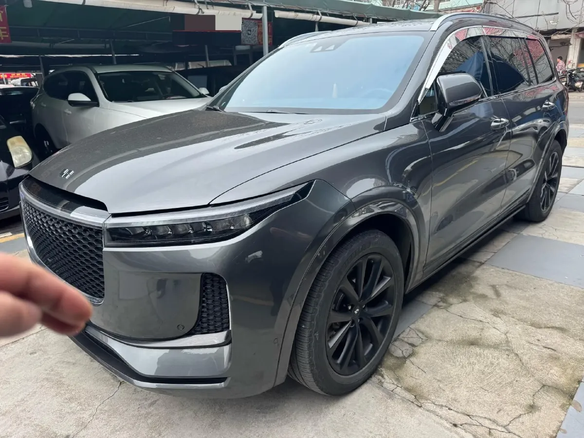 2020 Li ONE Range Extended 131HP REEV 40.5KWH,autocango,china used car exporter,china ev exporter,chinese used car exporter,chinese used ev exporter