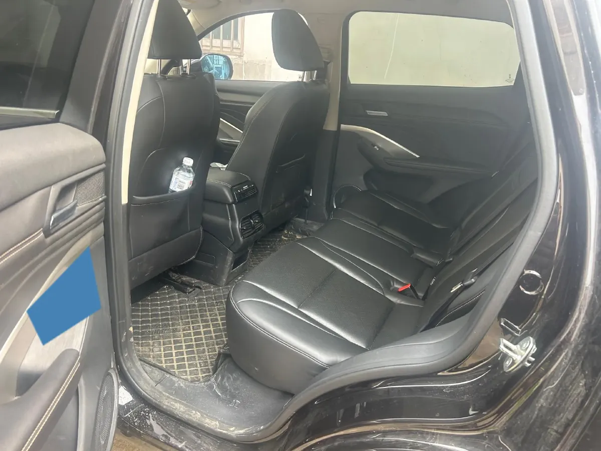 2018 WEY VV6 2.0T 197HP L4 7DCT,autocango,china used car exporter,china ev exporter,chinese used car exporter,chinese used ev exporter