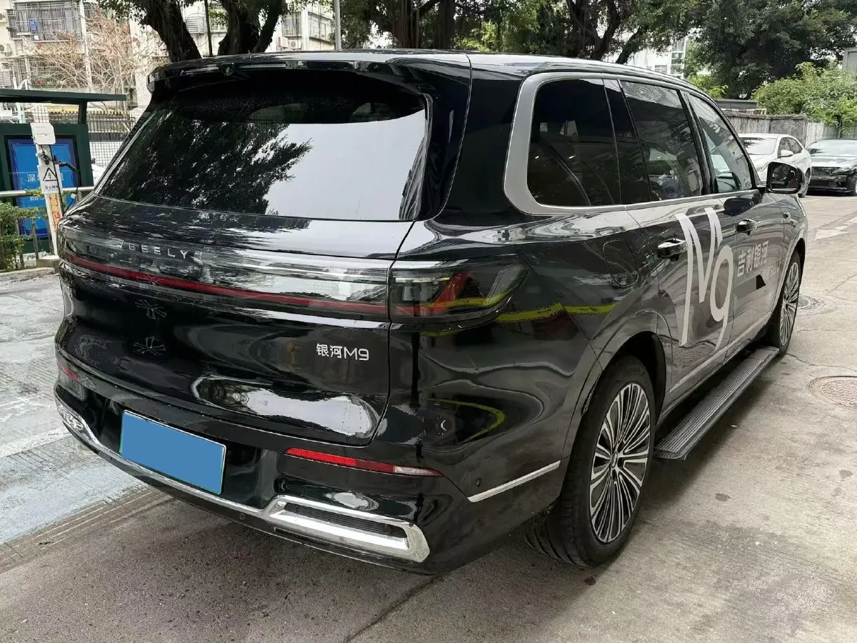 2025 Geely Galaxy M9 1.5T 163HP L4 3DHT PHEV,autocango,china used car exporter,china ev exporter,chinese used car exporter,chinese used ev exporter