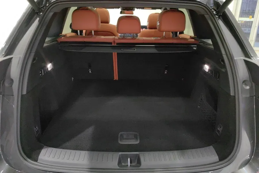 2024 Li L6 Range Extended 154HP L4 REEV 36.8KWH,autocango,china used car exporter,china ev exporter,chinese used car exporter,chinese used ev exporter