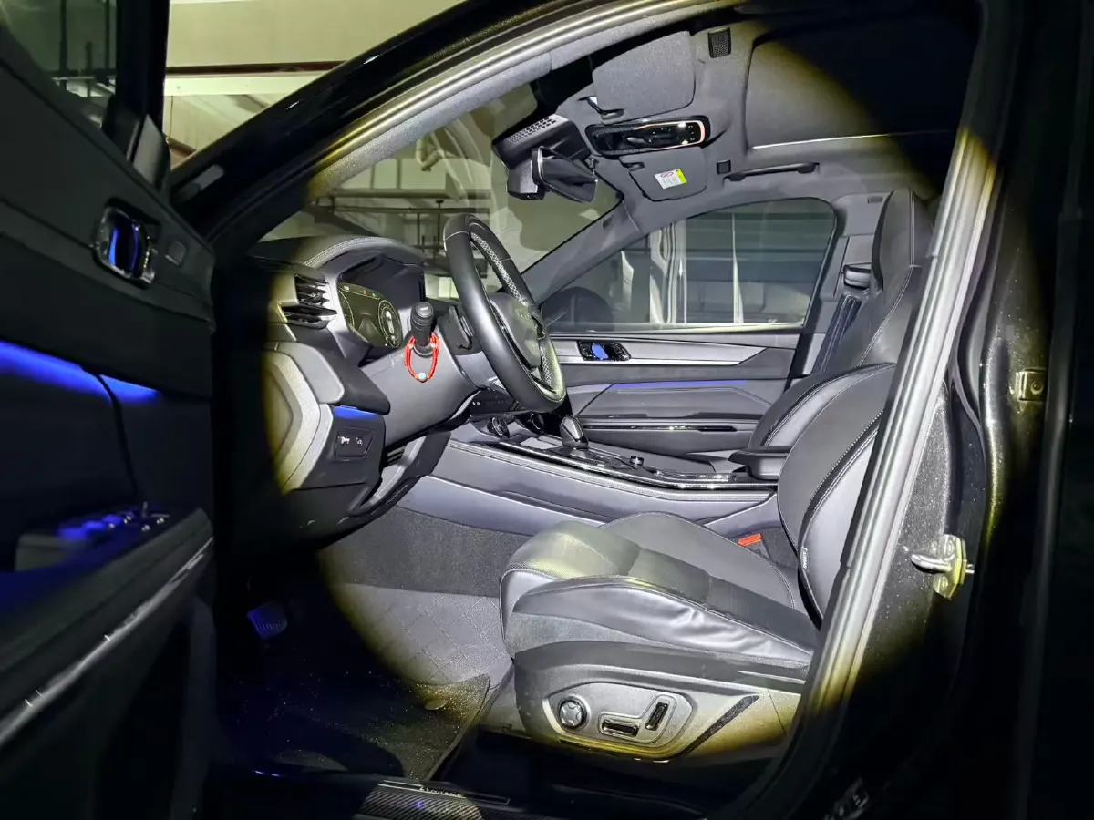 2021 LYNK&CO 01 2.0T 254HP L4 8AT,autocango,china used car exporter,china ev exporter,chinese used car exporter,chinese used ev exporter