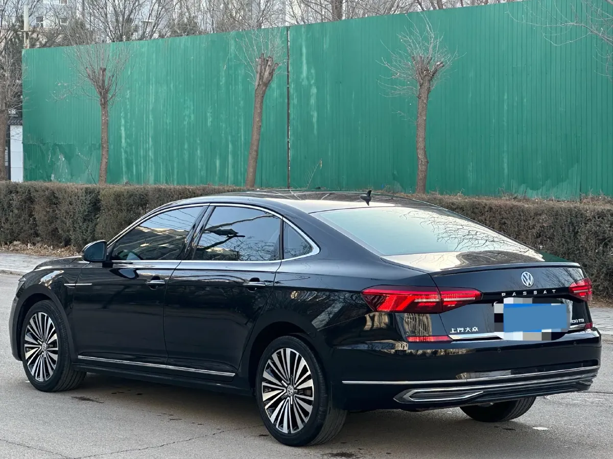 2019 Volvo V40 1.5T 152HP L4 6AT,autocango,china used car exporter,china ev exporter,chinese used car exporter,chinese used ev exporter