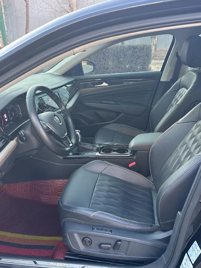 2019 Volvo V40 1.5T 152HP L4 6AT,autocango,china used car exporter,china ev exporter,chinese used car exporter,chinese used ev exporter