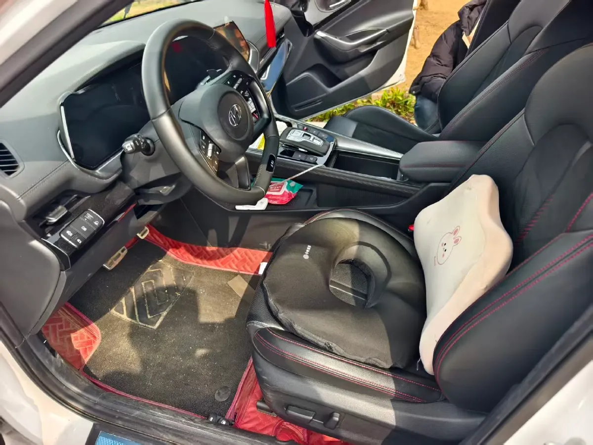 2023 Hyundai La Festa 1.5T 200HP L4 7DCT,autocango,china used car exporter,china ev exporter,chinese used car exporter,chinese used ev exporter