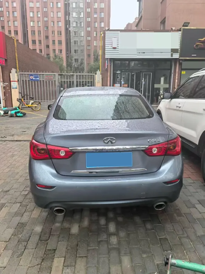 2016 Infiniti Q50L 2.0T 211HP L4 7AT,autocango,china used car exporter,china ev exporter,chinese used car exporter,chinese used ev exporter