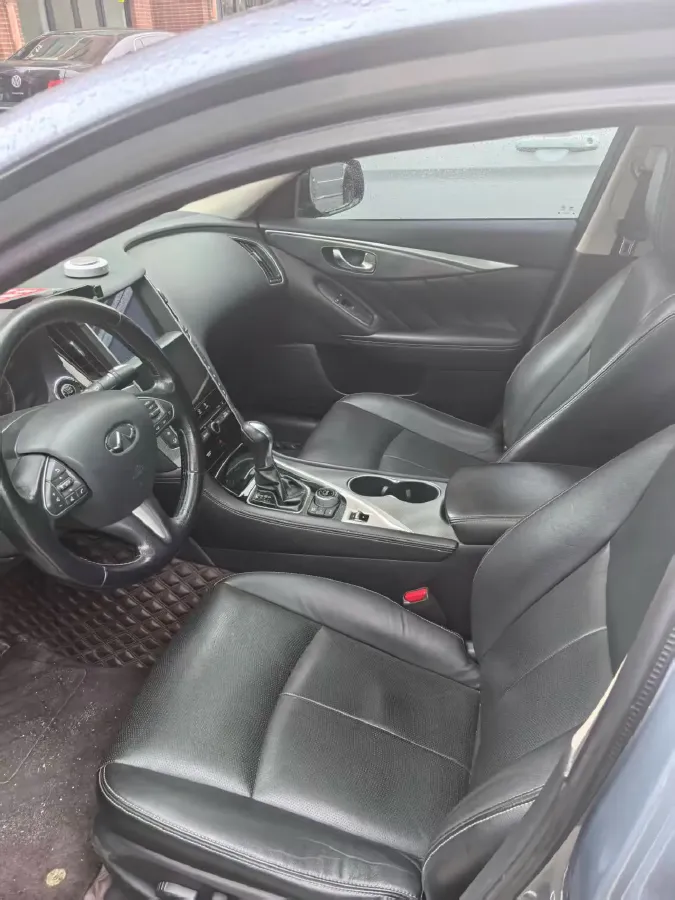 2016 Infiniti Q50L 2.0T 211HP L4 7AT,autocango,china used car exporter,china ev exporter,chinese used car exporter,chinese used ev exporter