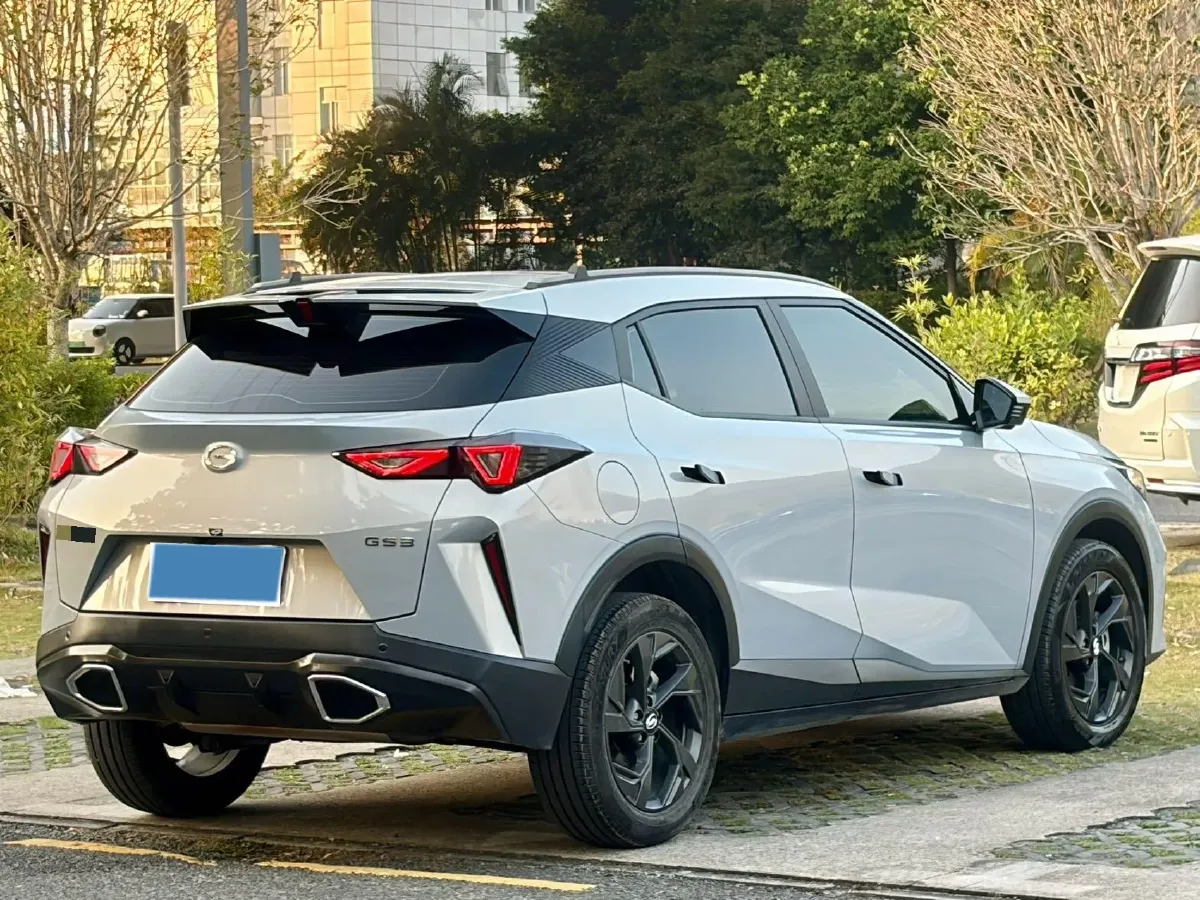 2023 GAC Trumpchi GS3 1.5T 177HP L4 7DCT,autocango,china used car exporter,china ev exporter,chinese used car exporter,chinese used ev exporter