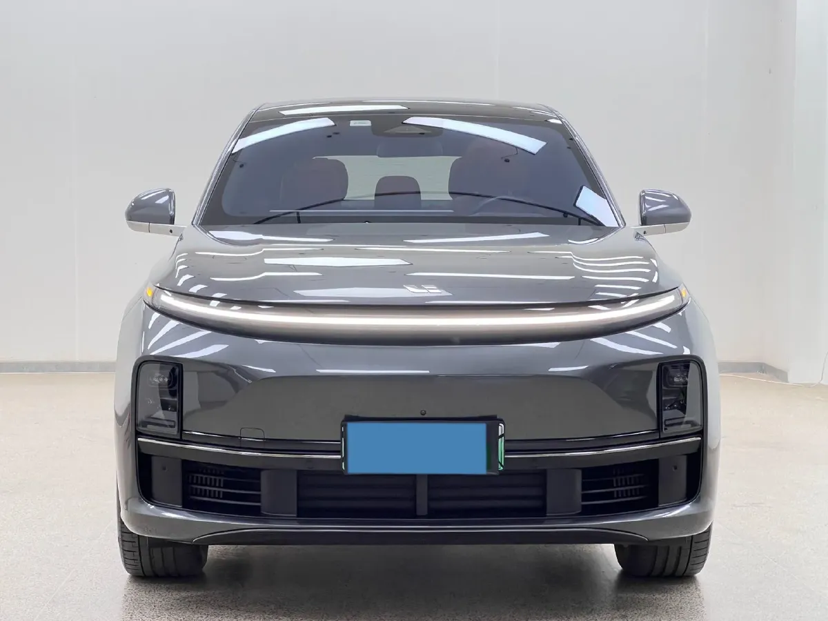 2023 Li L7 Range Extended 154HP REEV 40.9KWH,autocango,china used car exporter,china ev exporter,chinese used car exporter,chinese used ev exporter