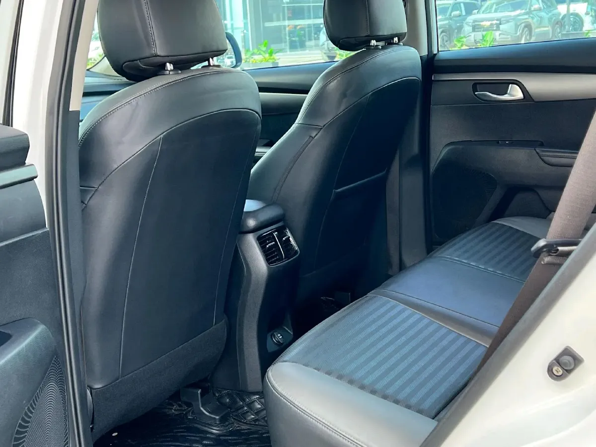 2018 Kia Sportage R 2.0L 160HP L4 6AT,autocango,china used car exporter,china ev exporter,chinese used car exporter,chinese used ev exporter