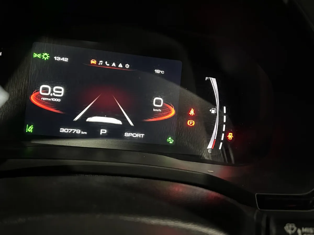 2021 Haval F7x 2.0T 224HP L4 7DCT,autocango,china used car exporter,china ev exporter,chinese used car exporter,chinese used ev exporter