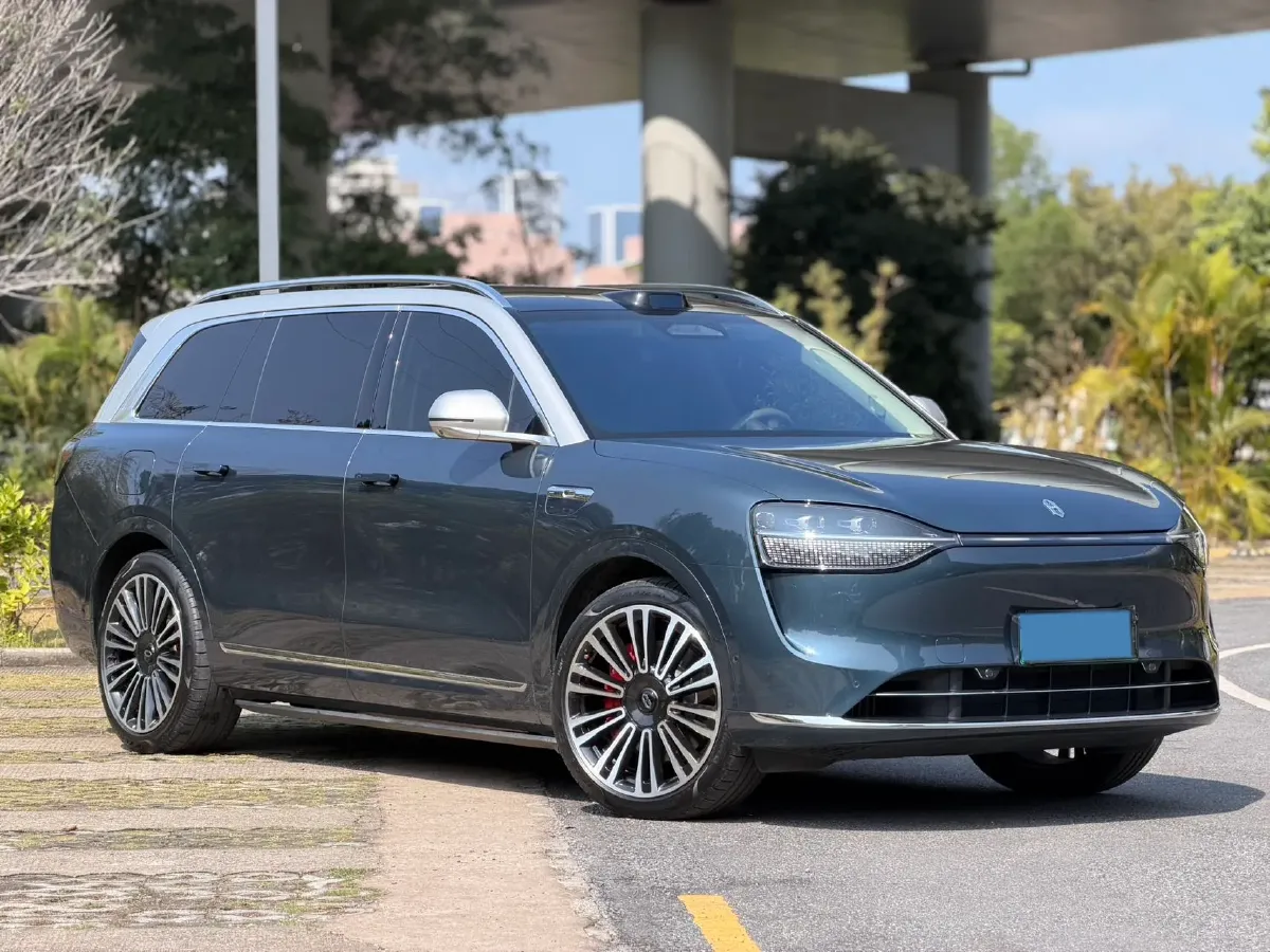 2024 AITO AITO M9 1.5T 152HP L4 REEV 42KWH,autocango,china used car exporter,china ev exporter,chinese used car exporter,chinese used ev exporter