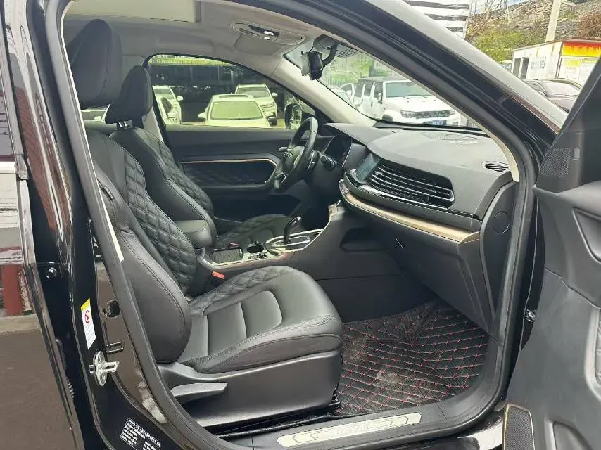 2020 Haval H6 1.5T 169HP L4 7DCT,autocango,china used car exporter,china ev exporter,chinese used car exporter,chinese used ev exporter