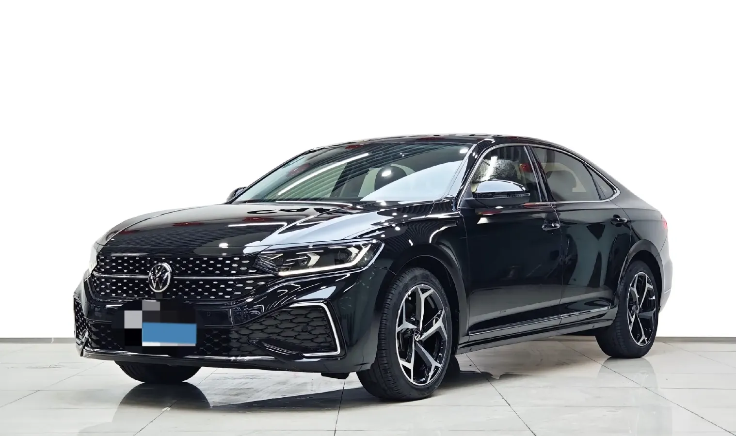 2023 Volkswagen Passat 2.0T 186HP L4 7DCT,autocango,china used car exporter,china ev exporter,chinese used car exporter,chinese used ev exporter