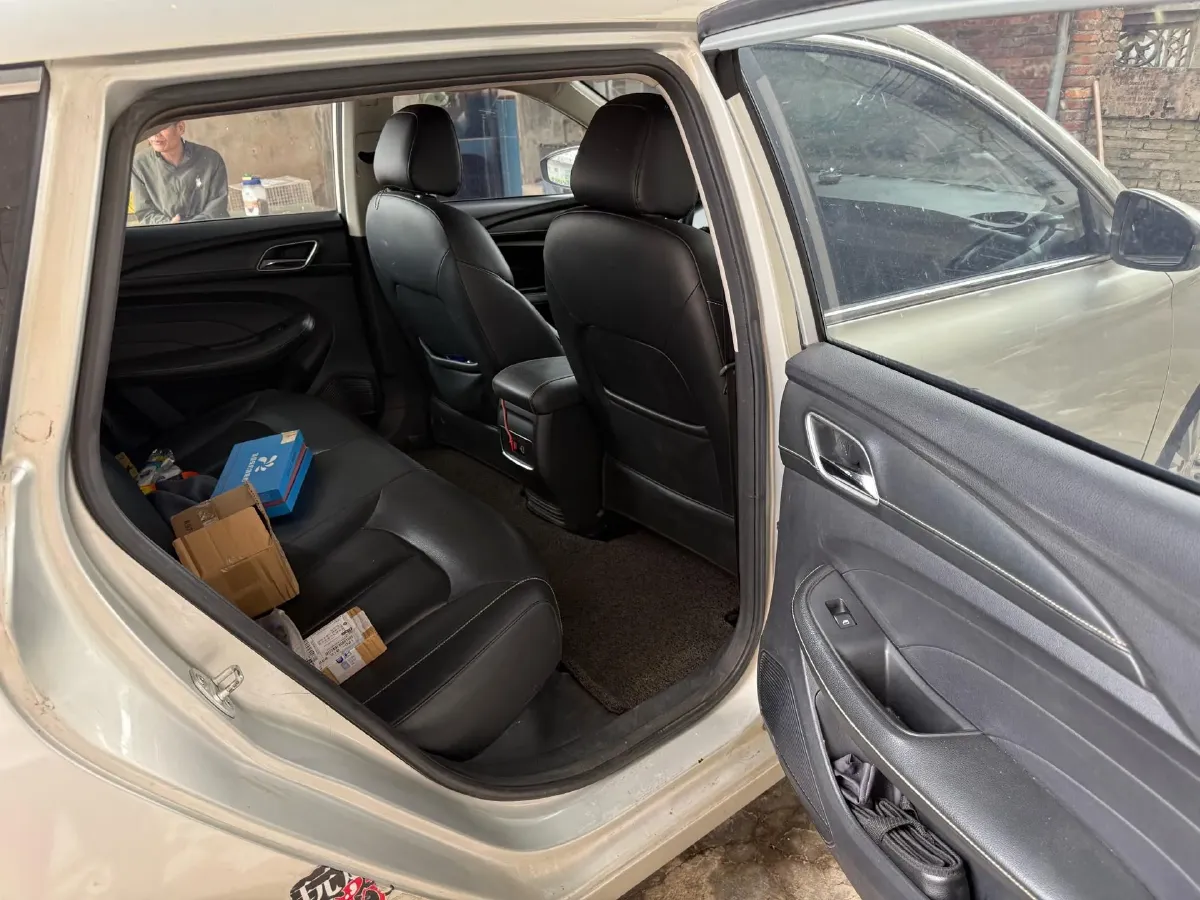 2019 Roewe Ei5 BEV 52.5KWH,autocango,china used car exporter,china ev exporter,chinese used car exporter,chinese used ev exporter