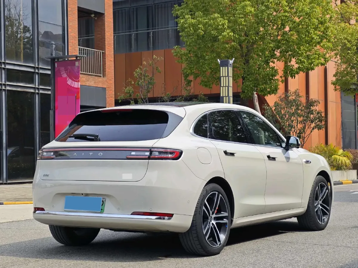 2025 AITO AITO M5 1.5T 152HP L4 REEV 42KWH,autocango,china used car exporter,china ev exporter,chinese used car exporter,chinese used ev exporter