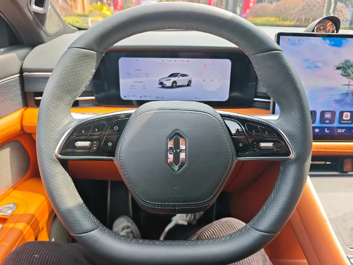 2025 AITO AITO M5 1.5T 152HP L4 REEV 42KWH,autocango,china used car exporter,china ev exporter,chinese used car exporter,chinese used ev exporter