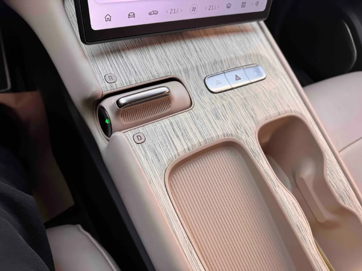 2021 Volkswagen ID.6 Crozz BEV 84.8KWH,autocango,china used car exporter,china ev exporter,chinese used car exporter,chinese used ev exporter